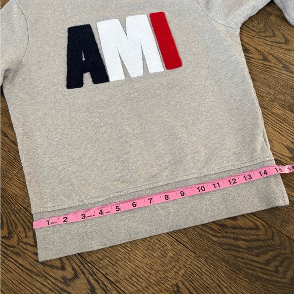 AMI Paris Sweatshirt - Picture 8 of 9